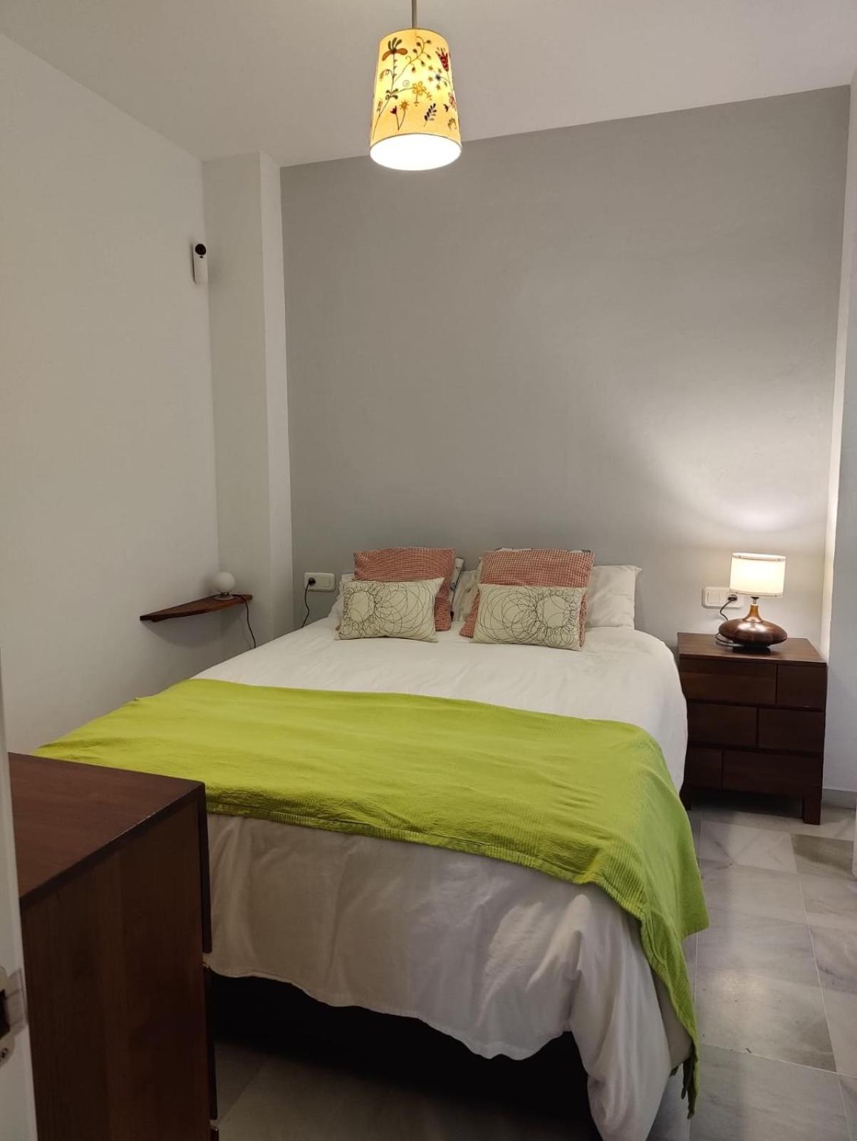 Luminoso Apartamento Exterior Con Balcon Y Patio En Centro Historico Feria-Alameda Севилья Экстерьер фото